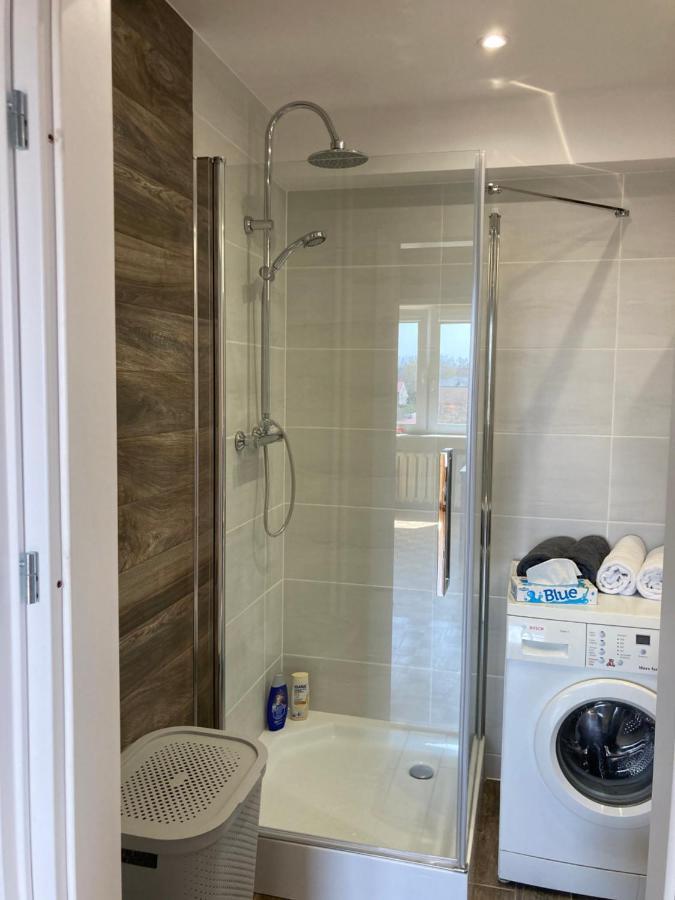 Lokum Seminaryjska Apartament Z Darmowym Parkingiem 凯尔采 外观 照片