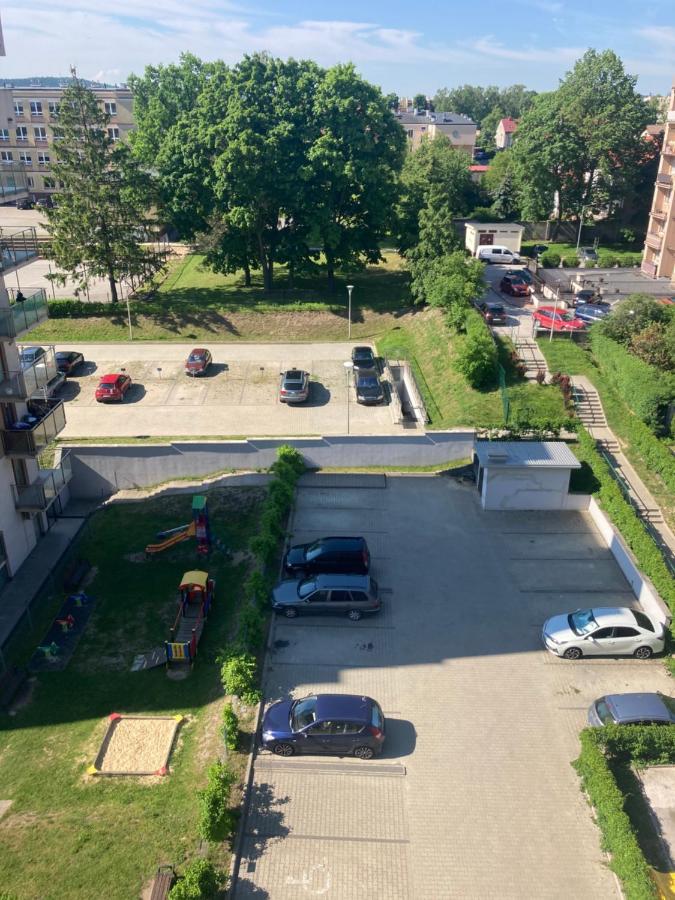 Lokum Seminaryjska Apartament Z Darmowym Parkingiem 凯尔采 外观 照片