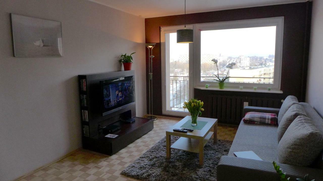 Lokum Seminaryjska Apartament Z Darmowym Parkingiem 凯尔采 外观 照片