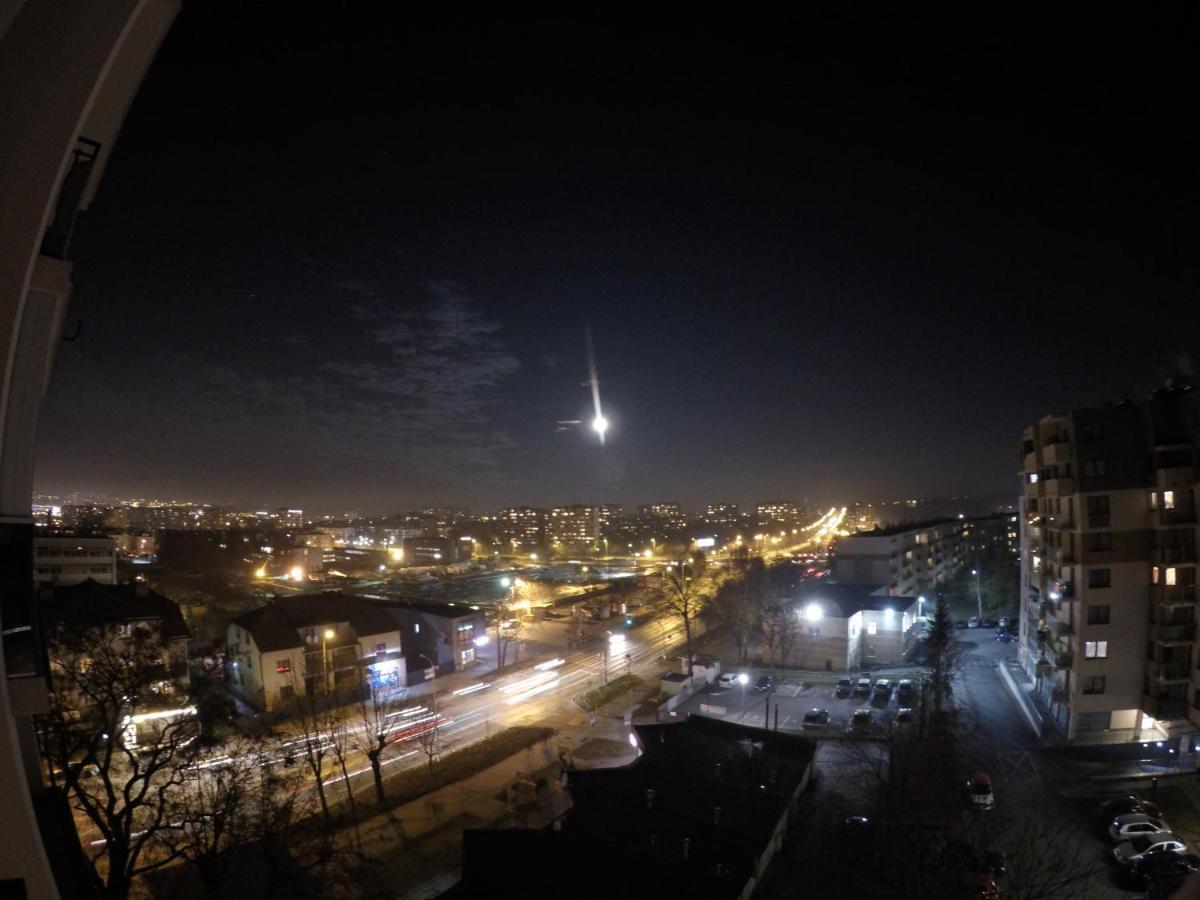 Lokum Seminaryjska Apartament Z Darmowym Parkingiem 凯尔采 外观 照片